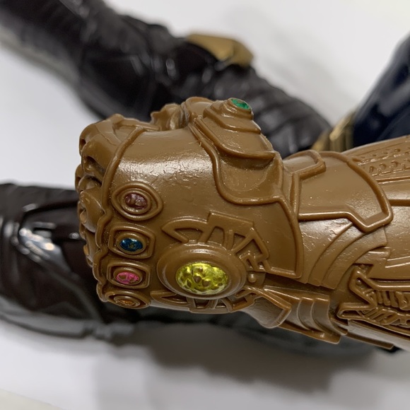 THANOS Marvel Avengers titan - Picture 10 of 14